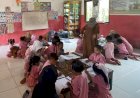 Mahasiswa KPM 07 UIN Sultanah Nahrasiyah Bimbing Anak TK Baroh Kuta Batee Baca Tulis