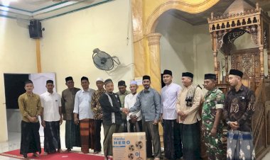 Safari Ramadhan 1447 H, Muspika Pirak Timu Kunjungi 10 Masjid dan Serahkan Kipas Angin