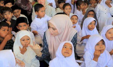 Pulihkan Senyum Anak Pascabencana, Bunda PAUD Lhokseumawe Gelar Trauma Healing di Ujong Pacu