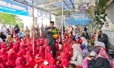 110 Siswa Baru TKS IT BAZLA Ikuti MPLS Ramah, Diawali Prosesi Peusijuek