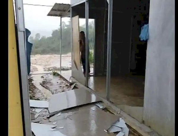 Angin Kencang Kembali Terjang Langkahan, Kerusakan Huntara Penyintas Banjir Bertambah