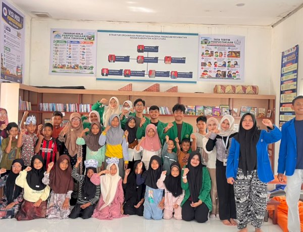 KKN-PPM Unimal dan KPM UIN Sultanah Nahrasyiah Gelar Talkshow Literasi di Tingkeum