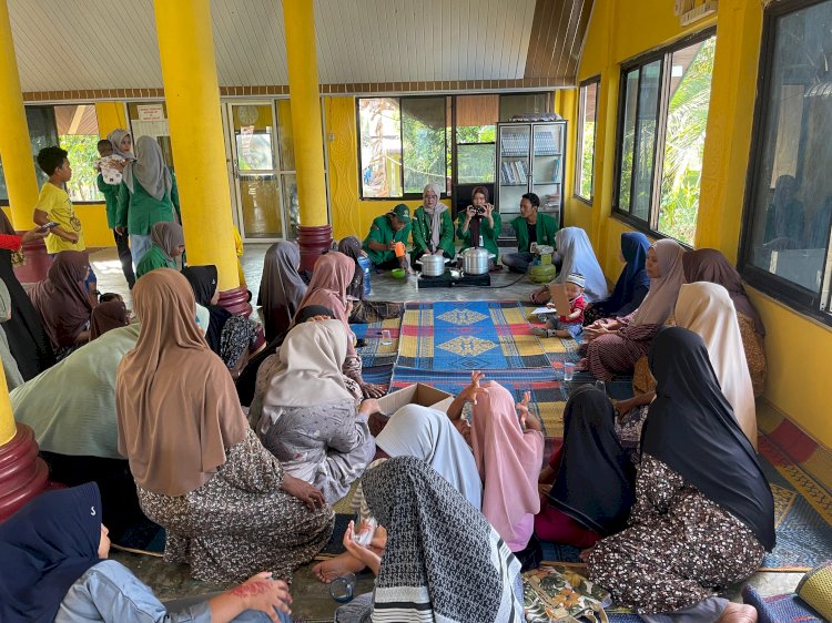 Teh Herbal Serai Jahe, Oleh-oleh Mahasiswa KKN Untuk Warga Cot Paya