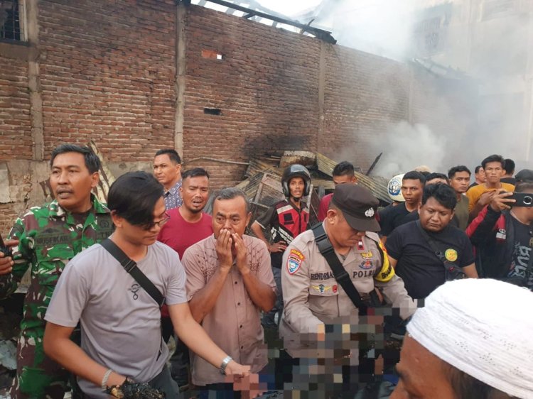 Polri Sigap Tangani Kebakaran di Banda Sakti, Amankan TKP dan Evakuasi Korban