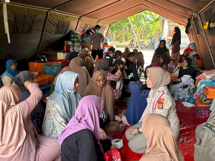 ‎Polres Lhokseumawe Gelar Baktikes untuk Pengungsi Banjir di Blang Naleung Mameh