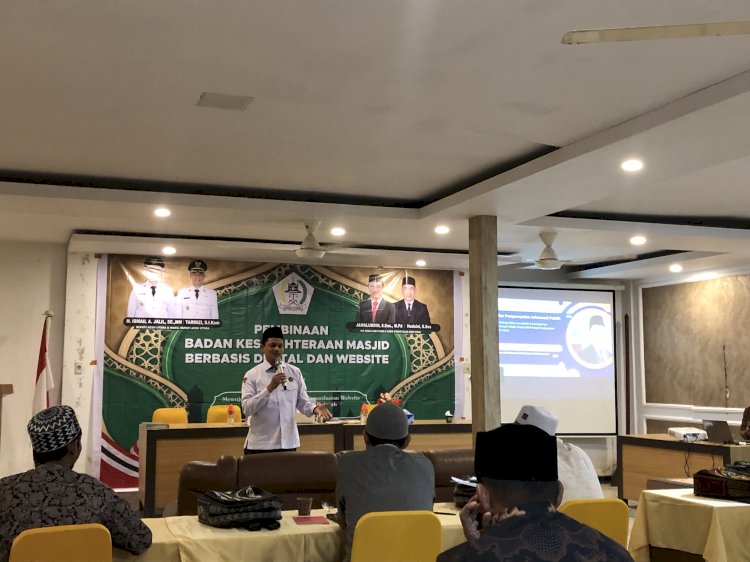 Dr. Rizqi Wahyudi Tekankan Etika Informasi Publik dalam Pembinaan BKM Digital