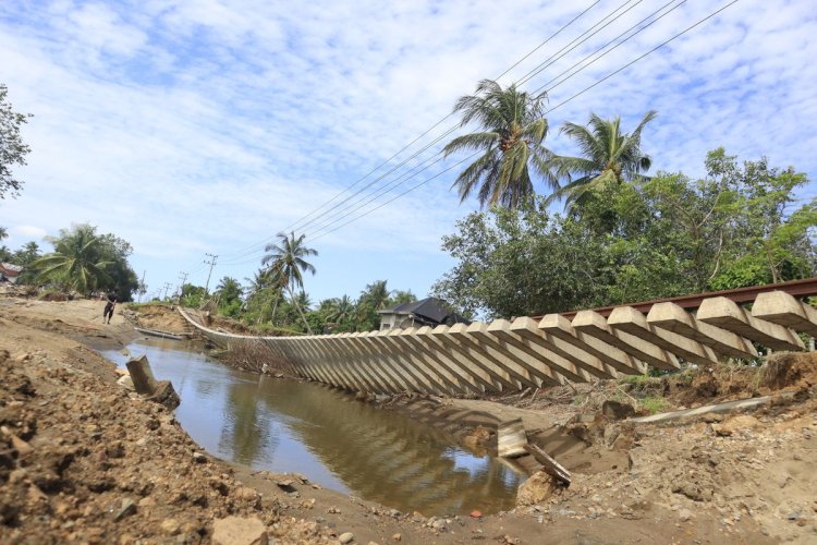 Desa Bungkah Berubah Jadi Muara Sungai, Ratusan KK Kehilangan Tempat Tinggal
