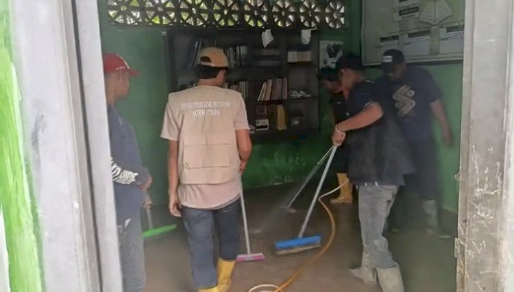 Bupati Instruksikan ASN Aceh Utara Bersihkan Lumpur Banjir, Ayahwa: Wajib Bantu Pemulihan Warga