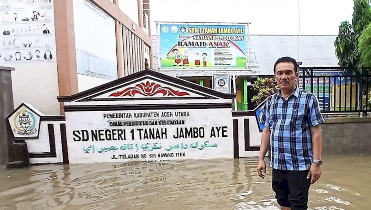 67 SMA Terdampak Banjir Bandang di Aceh Utara, 55 Sekolah Belajar di Lantai, 12 Gunakan Tenda